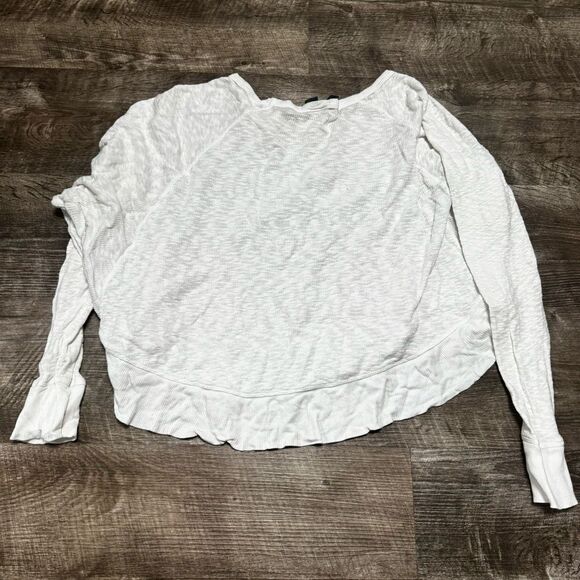 Leaf of Center White Sweater Size Small - Picture 3 of 8